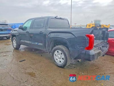 Drugie zdjęcie samochodu z przodu: 2025 TOYOTA TUNDRA SR VIN:5TFKB5DB1SX296748 - miniatura