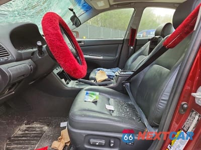 Zdjęcie 7 z 11 samochodu: 2006 TOYOTA CAMRY SE VIN:4T1BE30K46U124654 - miniatura