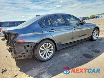 Trzecie zdjęcie samochodu z tyłu: 2018 BMW 320 I VIN:WBA8E1G50JNU90517 - miniatura