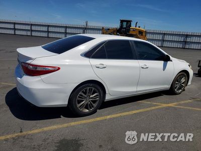 Trzecie zdjęcie samochodu z tyłu: 2016 TOYOTA CAMRY SE VIN:4T1BF1FK9GU120917 - miniatura