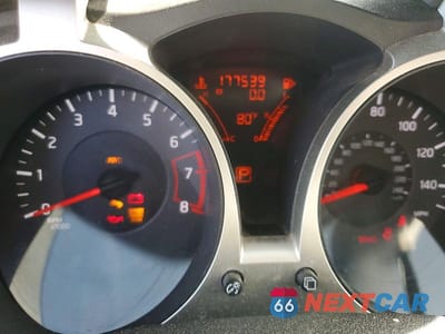 Zdjęcie 9 z 13 samochodu: 2011 NISSAN JUKE S VIN:JN8AF5MV1BT015814 - miniatura
