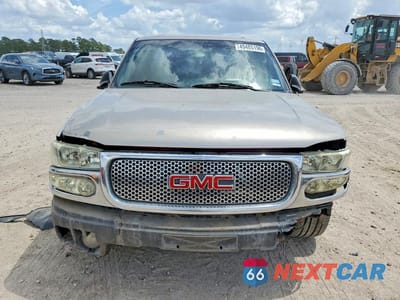 Piąte zdjęcie samochodu w środku: 2000 GMC NEW SIERRA C1500 VIN:2GTEC19V3Y1407084 - miniatura