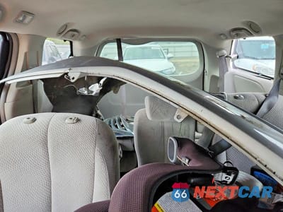 Zdjęcie 10 z 13 samochodu: 2014 TOYOTA SIENNA LE 8-PASSENGER VIN:5TDKK3DC6ES410055 - miniatura