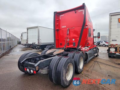 Czwarte zdjęcie samochodu z boku: 2022 KENWORTH T680 SEMI TRUCK VIN:1XKYD49X5NJ483814 - miniatura