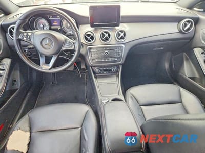 Zdjęcie 8 z 11 samochodu: 2015 MERCEDES-BENZ CLA 250 VIN:WDDSJ4EB8FN259795 - miniatura