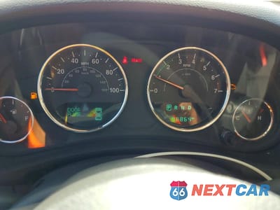 Zdjęcie 9 z 11 samochodu: 2018 JEEP WRANGLER UNLIMITED SPORT VIN:1C4HJWDG0JL882703 - miniatura