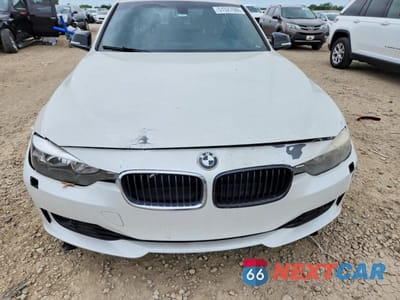 Zdjęcie 11 z 12 samochodu: 2013 BMW 328 I VIN:WBA3A5C50DF601522 - miniatura