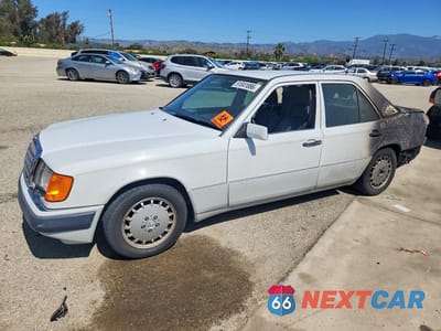 1993 MERCEDES-BENZ 300 D WDBEB28E5PB981581 - główne zdjęcie licytacji z USA - miniatura