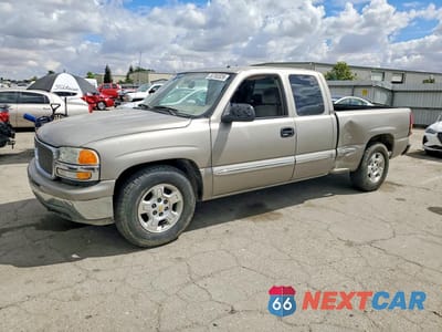 2002 GMC NEW SIERRA C1500 2GTEC19T121153915 - główne zdjęcie licytacji z USA - miniatura