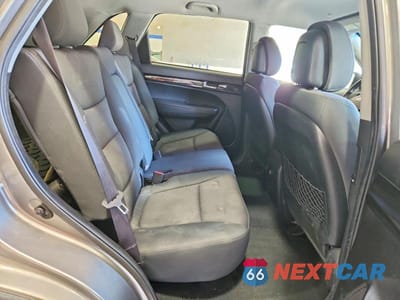 Zdjęcie 11 z 12 samochodu: 2011 KIA SORENTO LX VIN:5XYKT3A18BG167633 - miniatura