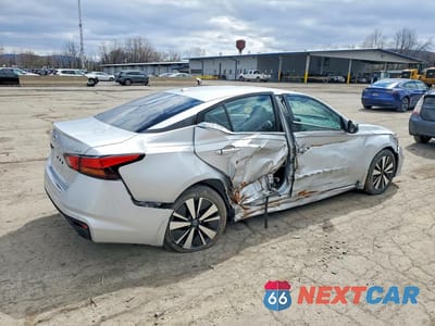 Trzecie zdjęcie samochodu z tyłu: 2022 NISSAN ALTIMA 2.5 SV VIN:1N4BL4DV9NN323749 - miniatura