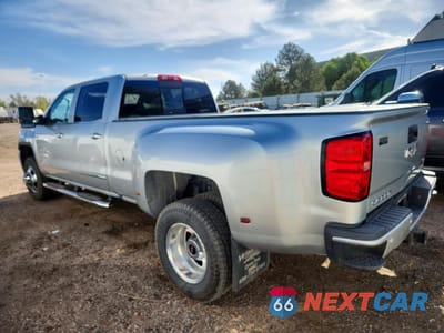 Drugie zdjęcie samochodu z przodu: 2018 GMC SIERRA K3500 DENALI VIN:1GT42YEY8JF136111 - miniatura