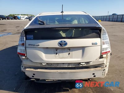 Zdjęcie 6 z 13 samochodu: 2010 TOYOTA PRIUS III VIN:JTDKN3DUXA0187483 - miniatura