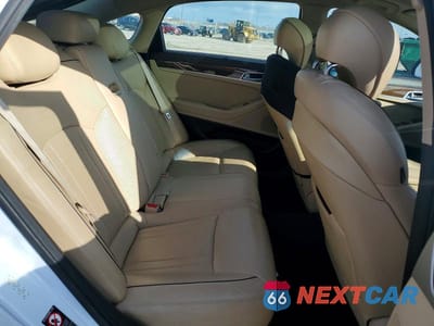 Zdjęcie 10 z 12 samochodu: 2015 HYUNDAI GENESIS 3.8L VIN:KMHGN4JE6FU069063 - miniatura