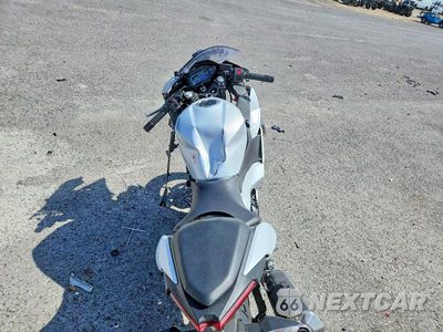 Zdjęcie 6 z 9 samochodu: 2025 KAWASAKI EX500 VIN:ML5EXGG17SDA47351 - miniatura