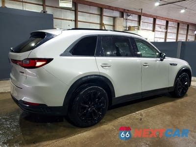 Trzecie zdjęcie samochodu z tyłu: 2026 MAZDA CX-90 PREMIUM SPORT VIN:JM3KKCHD8T1353765 - miniatura