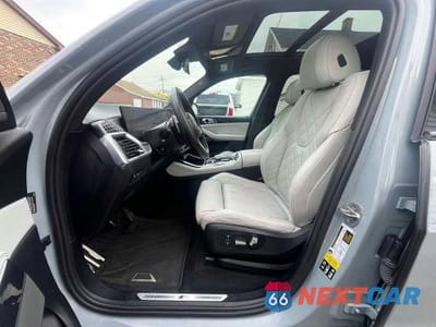 Zdjęcie 9 z 10 samochodu: 2024 BMW X5 XDRIVE40I VIN:5UX23EU01R9S67209 - miniatura
