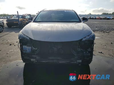 Piąte zdjęcie samochodu w środku: 2015 LEXUS NX 200T F SPORT VIN:JTJBARBZ4F2019277 - miniatura