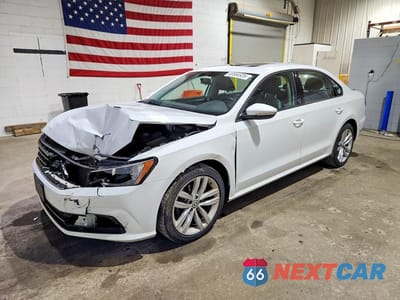 2019 VOLKSWAGEN PASSAT WOLFSBURG 1VWLA7A31KC006013 - główne zdjęcie licytacji z USA - miniatura