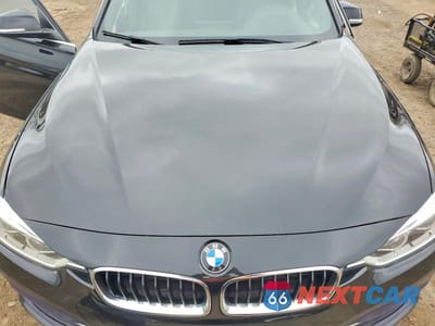 Zdjęcie 11 z 13 samochodu: 2018 BMW 330 XI VIN:WBA8K3C50JA483620 - miniatura