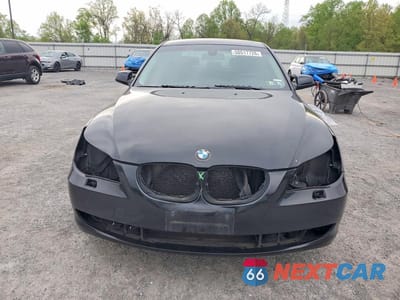 Piąte zdjęcie samochodu w środku: 2010 BMW 528 XI VIN:WBANV1C5XAC445122 - miniatura
