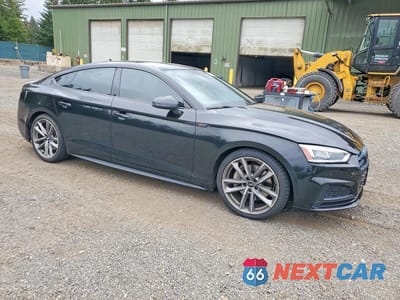 Czwarte zdjęcie samochodu z boku: 2019 AUDI A5 PREMIUM PLUS S-LINE VIN:WAUENCF55KA074990 - miniatura