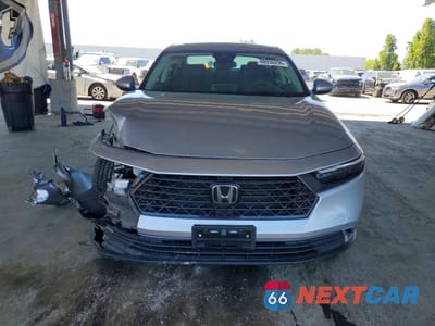 Piąte zdjęcie samochodu w środku: 2024 HONDA ACCORD EX VIN:1HGCY1F37RA051372 - miniatura