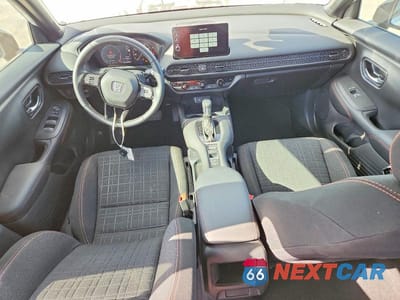 Zdjęcie 8 z 13 samochodu: 2026 HONDA HR-V SPORT VIN:3CZRZ1H57TM716456 - miniatura