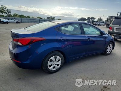 Trzecie zdjęcie samochodu z tyłu: 2016 HYUNDAI ELANTRA SE VIN:5NPDH4AE5GH781932 - miniatura