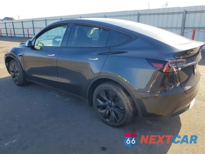 Drugie zdjęcie samochodu z przodu: 2025 TESLA MODEL Y VIN:7SAYGDED8SF241748 - miniatura