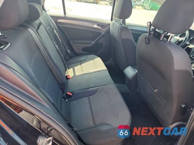 Zdjęcie 11 z 13 samochodu: 2019 VOLKSWAGEN GOLF S VIN:3VWG57AU8KM013182 - miniatura