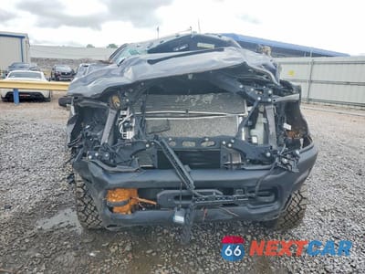 Piąte zdjęcie samochodu w środku: 2026 RAM 2500 POWERWAGON VIN:3C6TR5EJ5TG267451 - miniatura