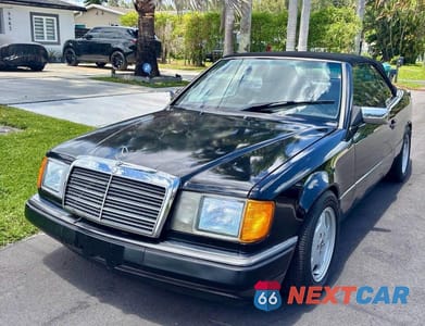Drugie zdjęcie samochodu z przodu: 1993 MERCEDES-BENZ 300 CECV VIN:WDBEA66E7PB922559 - miniatura
