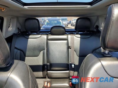 Zdjęcie 10 z 12 samochodu: 2022 JEEP COMPASS LATITUDE VIN:3C4NJDBB4NT199766 - miniatura