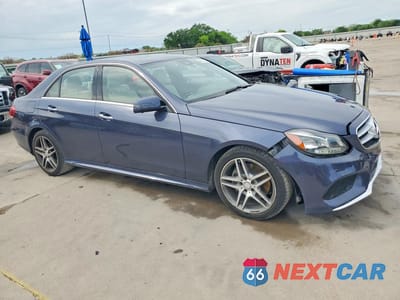 Czwarte zdjęcie samochodu z boku: 2015 MERCEDES-BENZ E 350 VIN:WDDHF5KB9FB099966 - miniatura