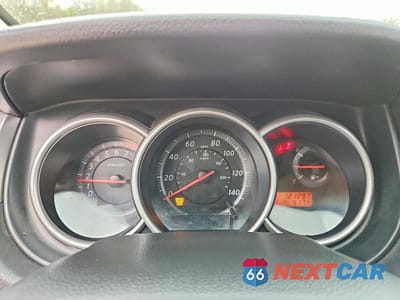 Zdjęcie 9 z 12 samochodu: 2010 NISSAN VERSA 1.8 S VIN:3N1BC1APXAL450408 - miniatura