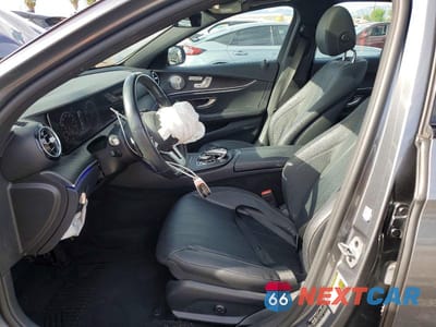 Zdjęcie 7 z 12 samochodu: 2020 MERCEDES-BENZ E 350 VIN:WDDZF8DB2LA709047 - miniatura