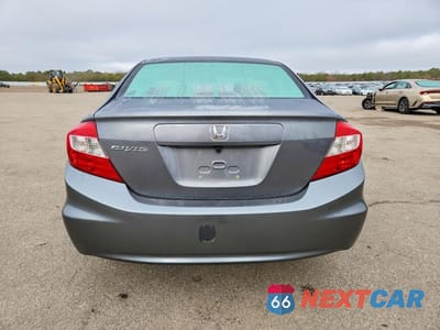 Zdjęcie 6 z 13 samochodu: 2012 HONDA CIVIC LX VIN:19XFB2F53CE310514 - miniatura