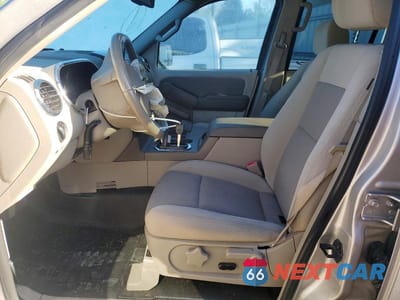 Zdjęcie 7 z 12 samochodu: 2007 FORD EXPLORER SPORT TRAC XLT VIN:1FMEU31K77UA25004 - miniatura