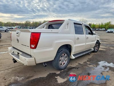 Trzecie zdjęcie samochodu z tyłu: 2005 CADILLAC ESCALADE EXT VIN:3GYEK62N85G144923 - miniatura