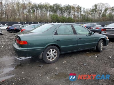 Trzecie zdjęcie samochodu z tyłu: 2001 TOYOTA CAMRY LE V6 VIN:4T1BF22K31U131558 - miniatura