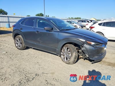 Czwarte zdjęcie samochodu z boku: 2023 MAZDA CX-30 SELECT VIN:3MVDMBBMXPM532184 - miniatura