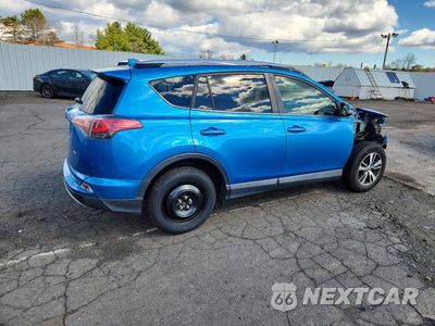 Trzecie zdjęcie samochodu z tyłu: 2016 TOYOTA RAV4 XLE VIN:JTMWFREV8GD087456 - miniatura