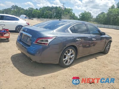 Trzecie zdjęcie samochodu z tyłu: 2013 NISSAN MAXIMA 3.5 S VIN:1N4AA5AP2DC847476 - miniatura