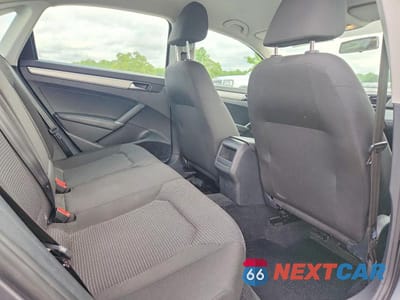 Zdjęcie 10 z 12 samochodu: 2017 VOLKSWAGEN PASSAT S VIN:1VWAT7A36HC012724 - miniatura