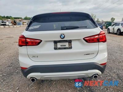 Zdjęcie 6 z 13 samochodu: 2021 BMW X1 XDRIVE28I VIN:WBXJG9C02M5T74041 - miniatura