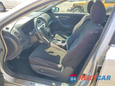 Zdjęcie 7 z 12 samochodu: 2013 NISSAN ALTIMA 2.5 VIN:1N4AL3AP7DN578281 - miniatura