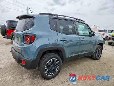 Trzecie zdjęcie samochodu z tyłu: 2016 JEEP RENEGADE TRAILHAWK VIN:ZACCJBCTXGPC50569 - miniatura