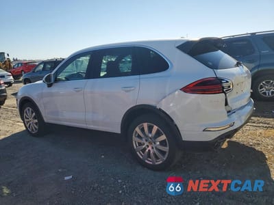 Drugie zdjęcie samochodu z przodu: 2017 PORSCHE CAYENNE S VIN:WP1AB2A2XHLA51699 - miniatura