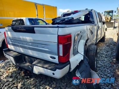 Trzecie zdjęcie samochodu z tyłu: 2020 FORD F450 SUPER DUTY VIN:1FT8W4DT4LEE71752 - miniatura
